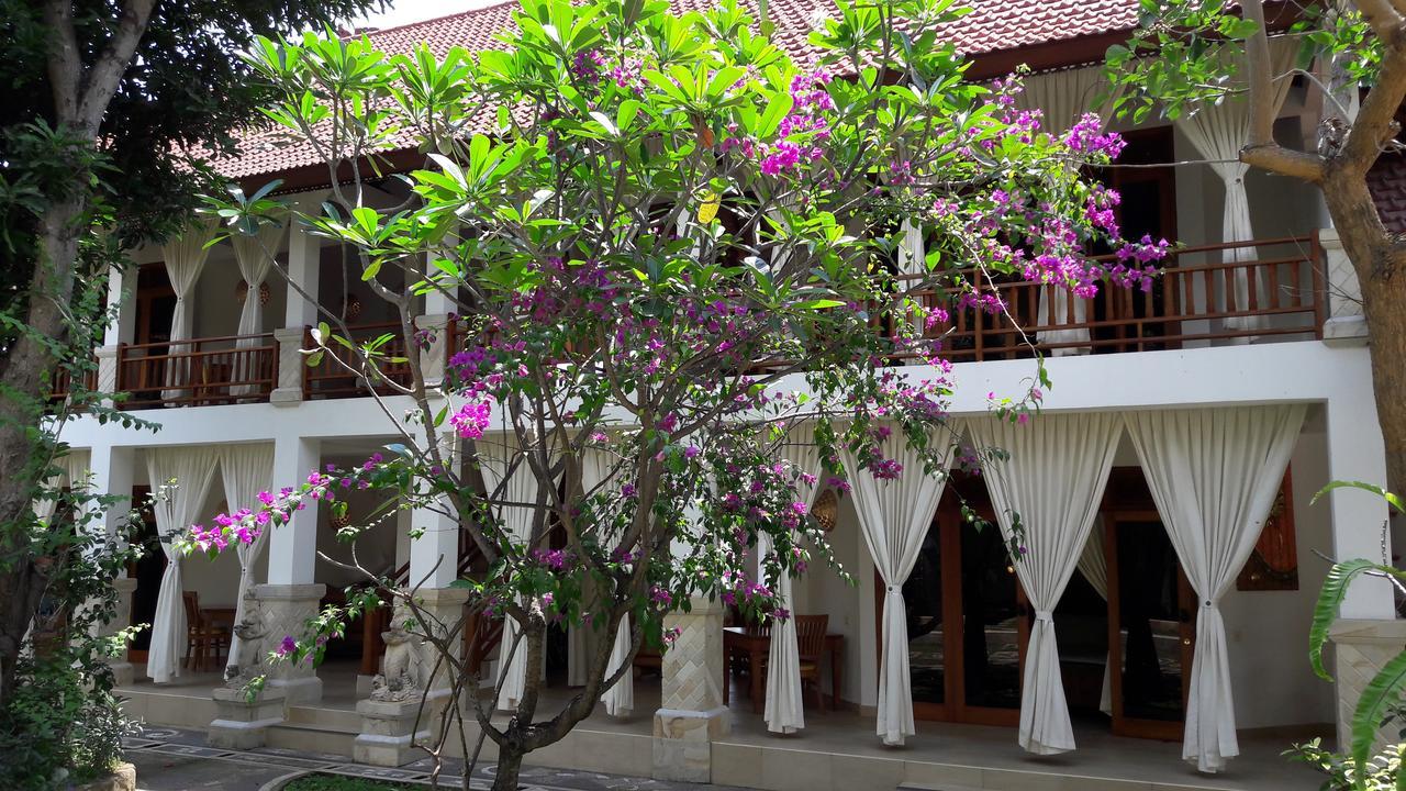 Villa Jakaranda And Villa Marakuya โลวินา ภายนอก รูปภาพ
