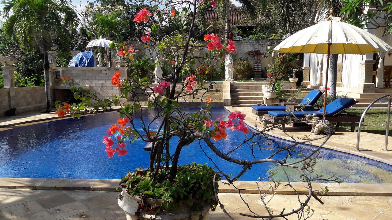Villa Jakaranda And Villa Marakuya โลวินา ภายนอก รูปภาพ