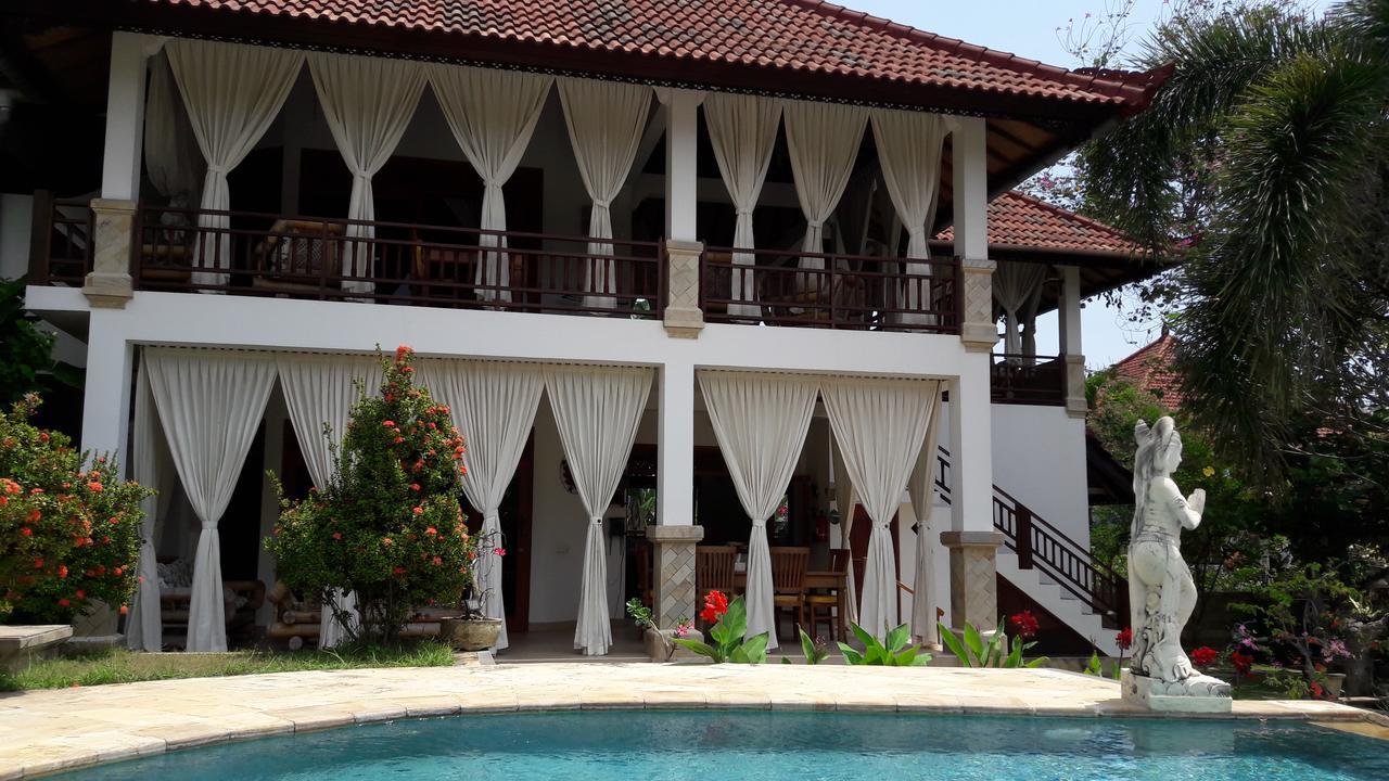 Villa Jakaranda And Villa Marakuya โลวินา ภายนอก รูปภาพ