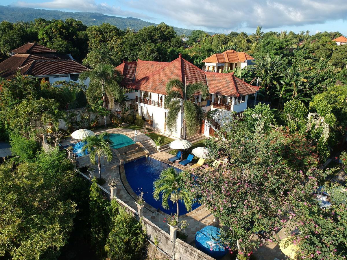 Villa Jakaranda And Villa Marakuya โลวินา ภายนอก รูปภาพ