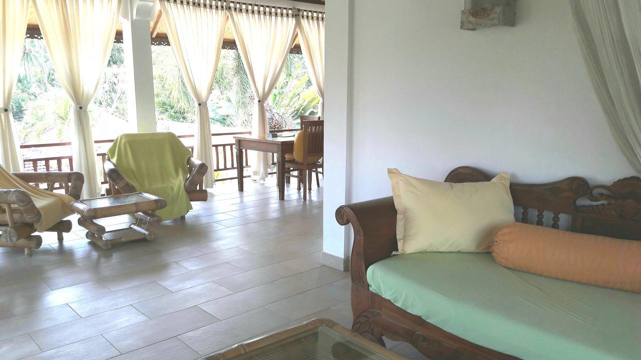 Villa Jakaranda And Villa Marakuya โลวินา ภายนอก รูปภาพ